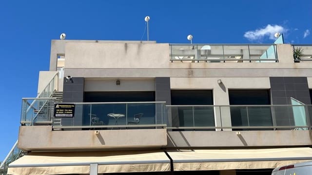 2 makuuhuone Kattohuoneisto myytävänä paikassa Mil Palmeras, Pilar de la Horadada mukana uima-altaan - 225 000 € (Ref: 9442982)