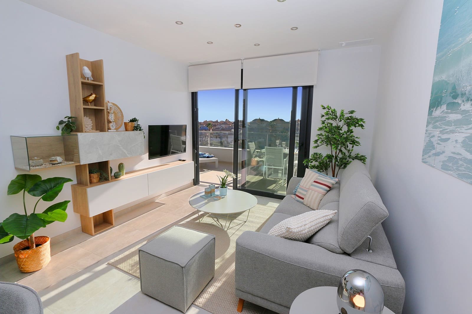 2 bedroom Apartment for sale in Playa Flamenca with pool - € 397,000 (Ref: 9442985)