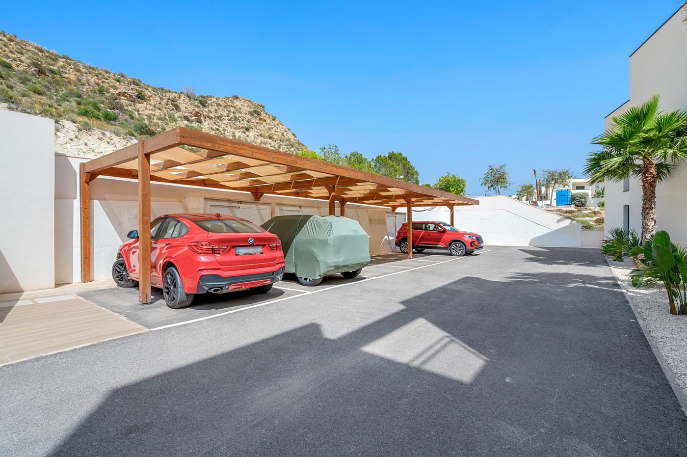 2 bedroom Apartment for sale in Monforte del Cid with pool garage - € 339,500 (Ref: 9445738)