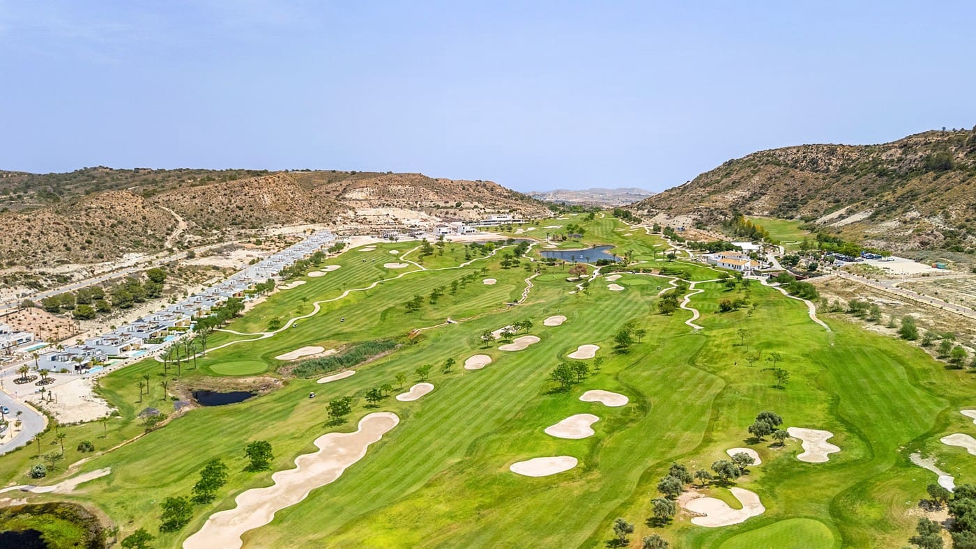 2 bedroom Apartment for sale in Monforte del Cid with pool garage - € 339,500 (Ref: 9445738)