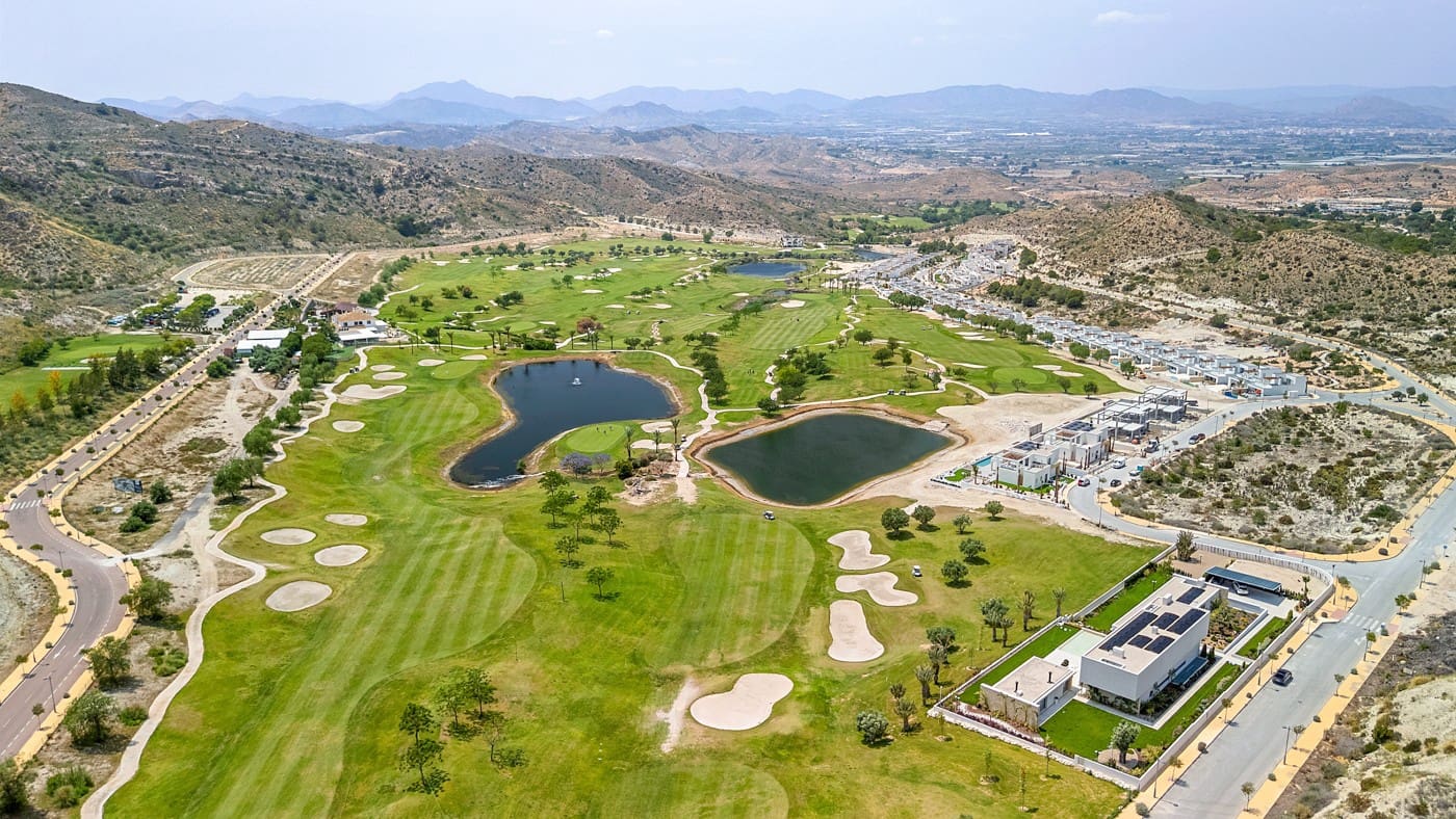 2 bedroom Apartment for sale in Monforte del Cid with pool garage - € 339,500 (Ref: 9445738)