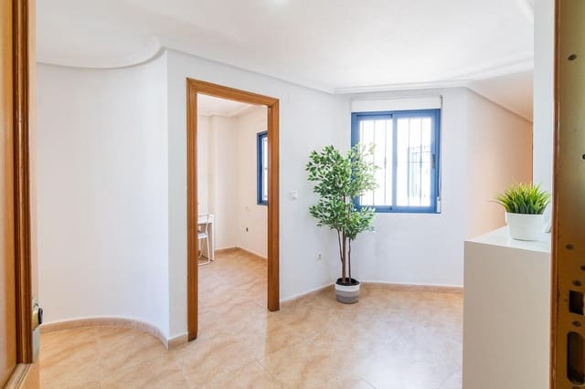 3 slaapkamer Penthouse te koop in Centro - Muelle Pesquero, Torrevieja - € 195.000 (Ref: 9448996)