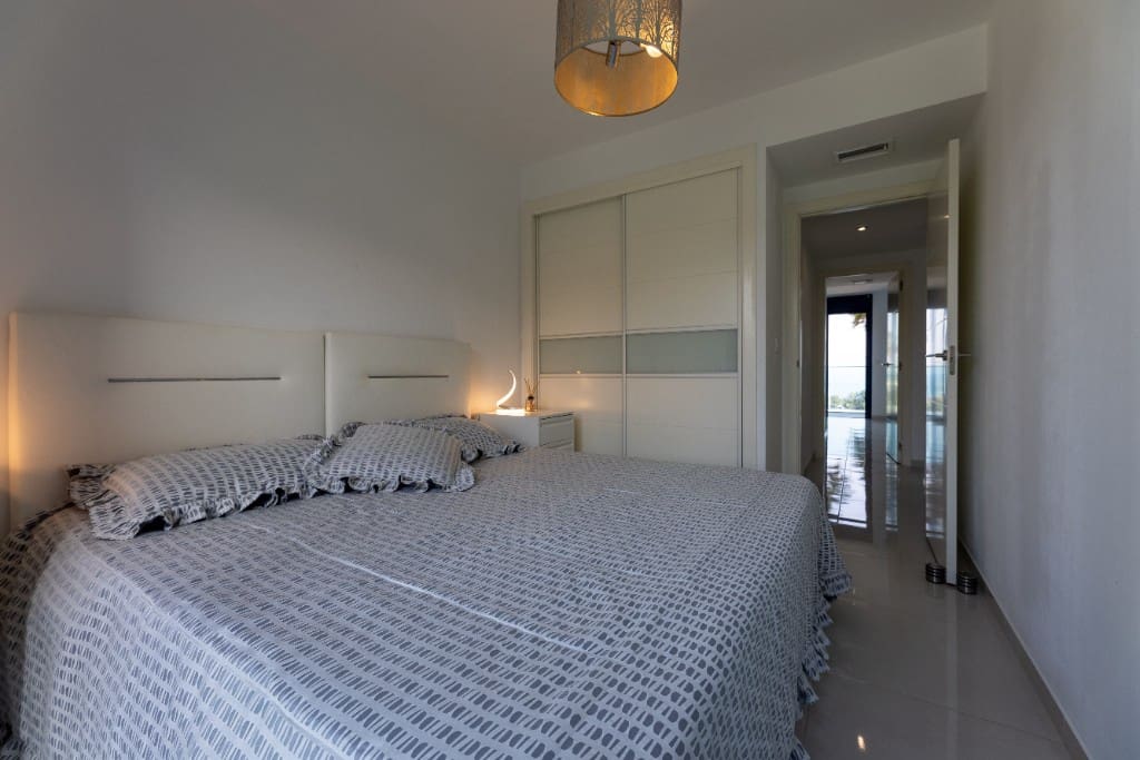 2 sypialnia Apartament na sprzedaż w Punta Prima z basenem garażem - 385 000 € (Ref: 9448997)