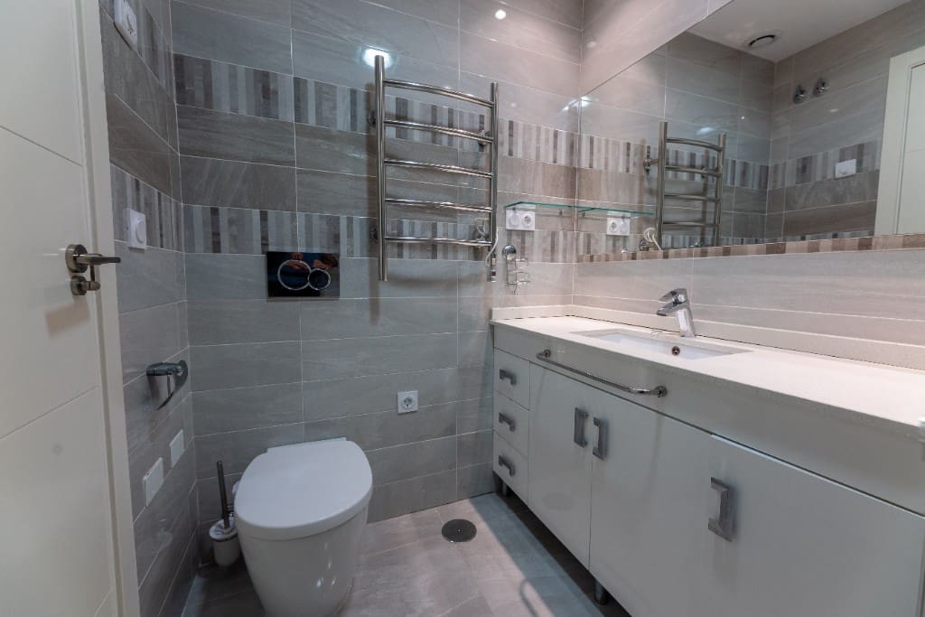 2 sypialnia Apartament na sprzedaż w Punta Prima z basenem garażem - 385 000 € (Ref: 9448997)