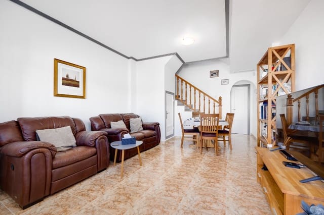 2 bedroom Townhouse for sale in Punta Prima, Orihuela with pool garage - € 189,999 (Ref: 9448998)