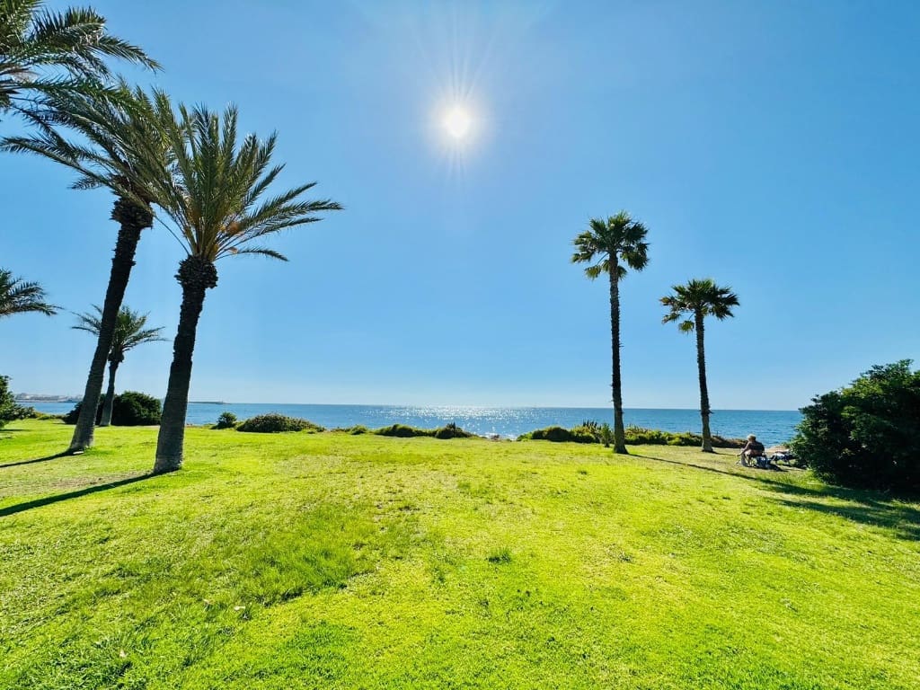 3 makuuhuone Huoneisto myytävänä paikassa La Veleta - 199 900 € (Ref: 9448999)