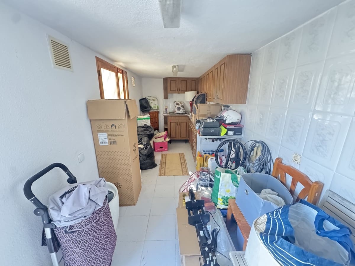 3 quarto Moradia para venda em Villamartin com piscina - 375 000 € (Ref: 9452480)