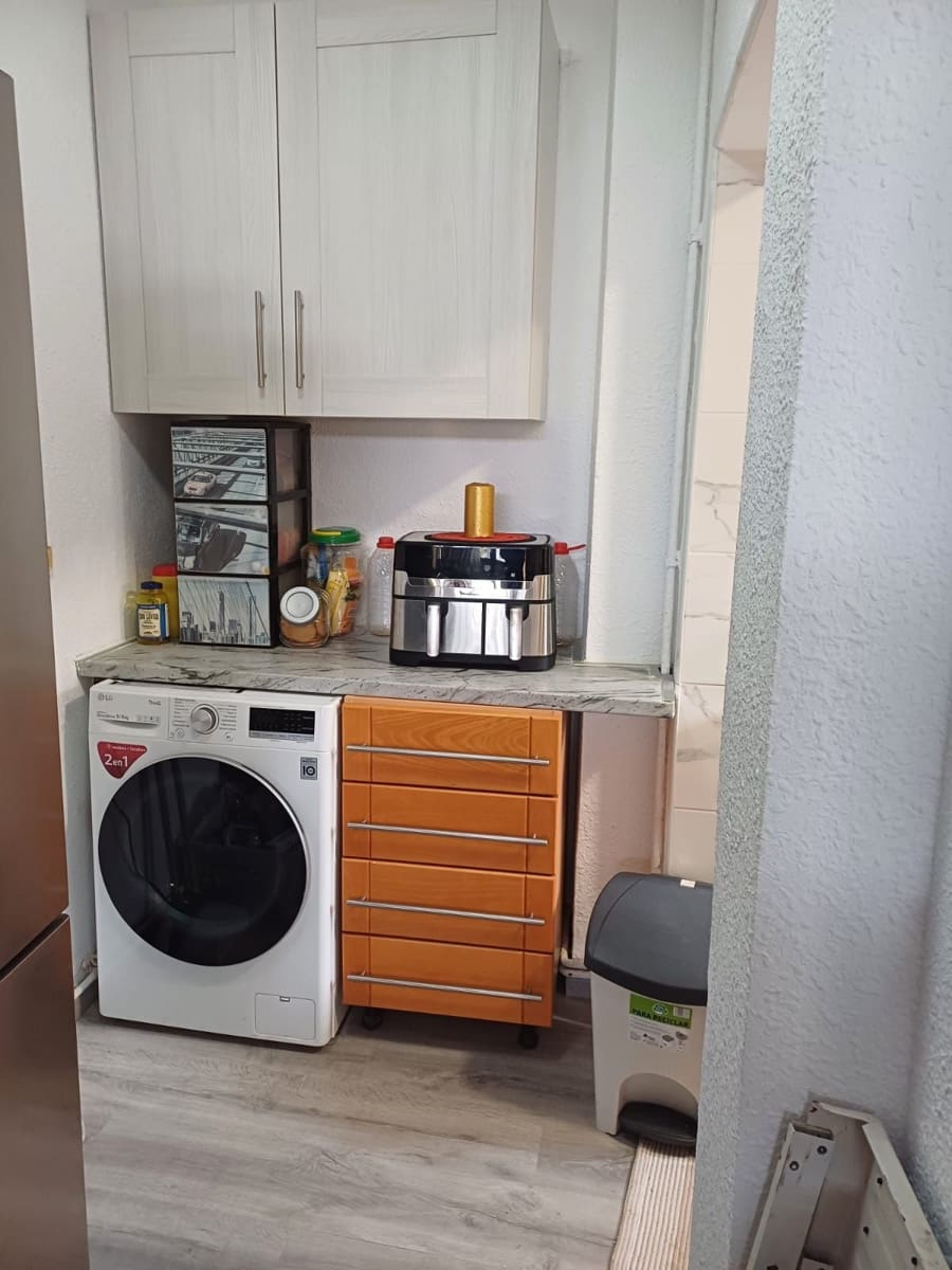 2 sypialnia Dom na sprzedaż w Torrevieja z basenem - 144 000 € (Ref: 9452743)