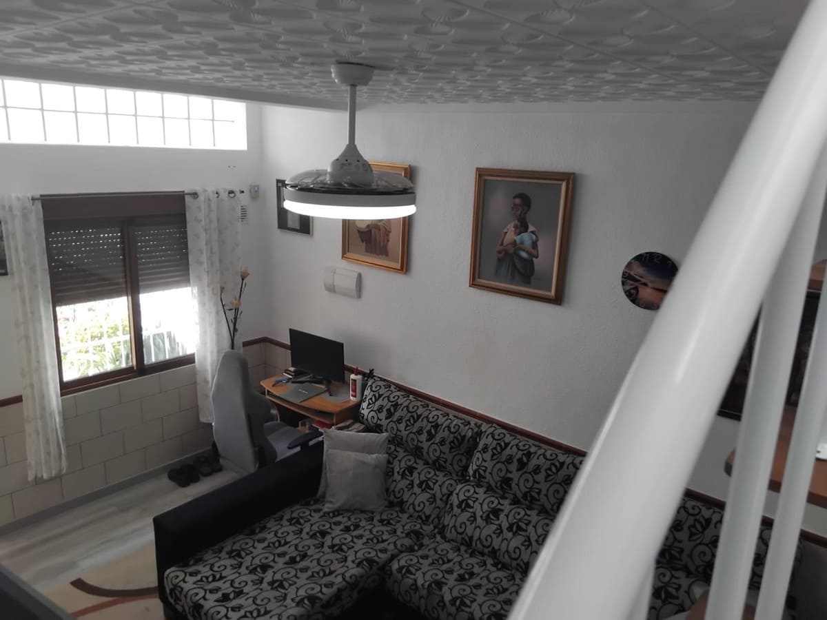 2 soverom Hus til salgs i Torrevieja med svømmebasseng - € 139 900 (Ref: 9452743)