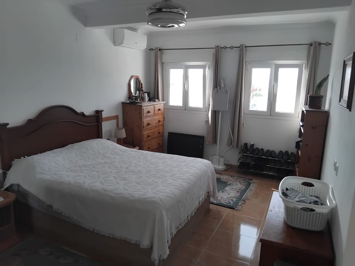 2 soverom Hus til salgs i Torrevieja med svømmebasseng - € 139 900 (Ref: 9452743)