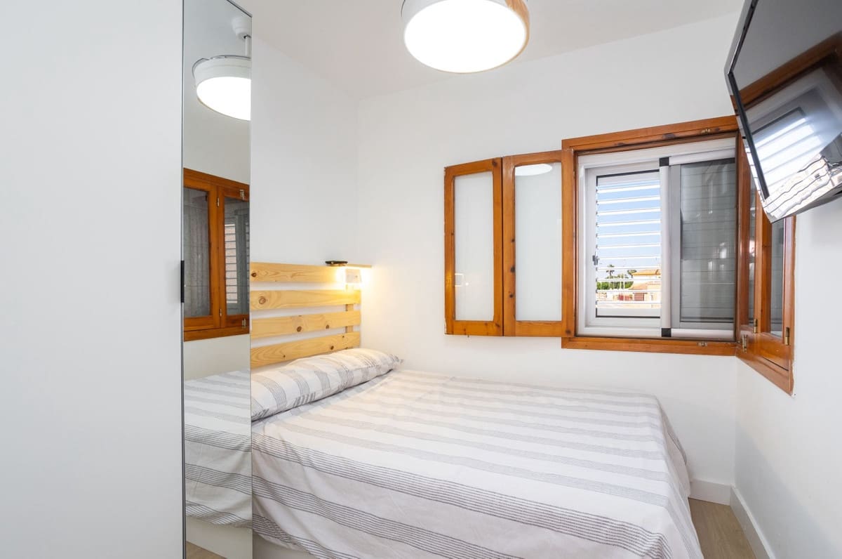 2 soverom Leilighet til salgs i Torre de la Horadada - € 105 000 (Ref: 9452747)