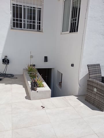 2 quarto Apartamento para venda em Torrevieja com piscina - 145 000 € (Ref: 9452864)