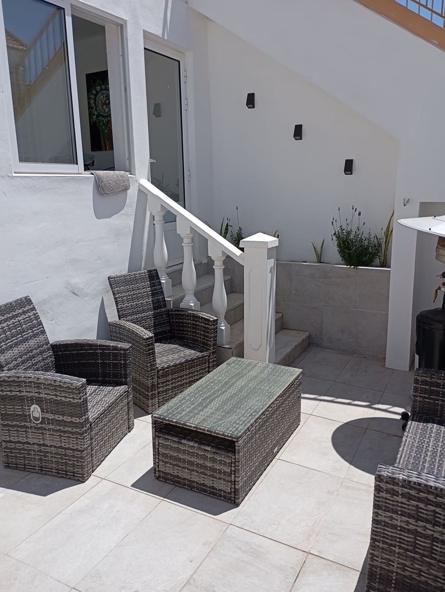 2 quarto Apartamento para venda em Torrevieja com piscina - 145 000 € (Ref: 9452864)