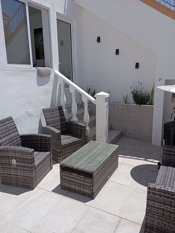 2 quarto Apartamento para venda em Torrevieja com piscina - 145 000 € (Ref: 9452864)