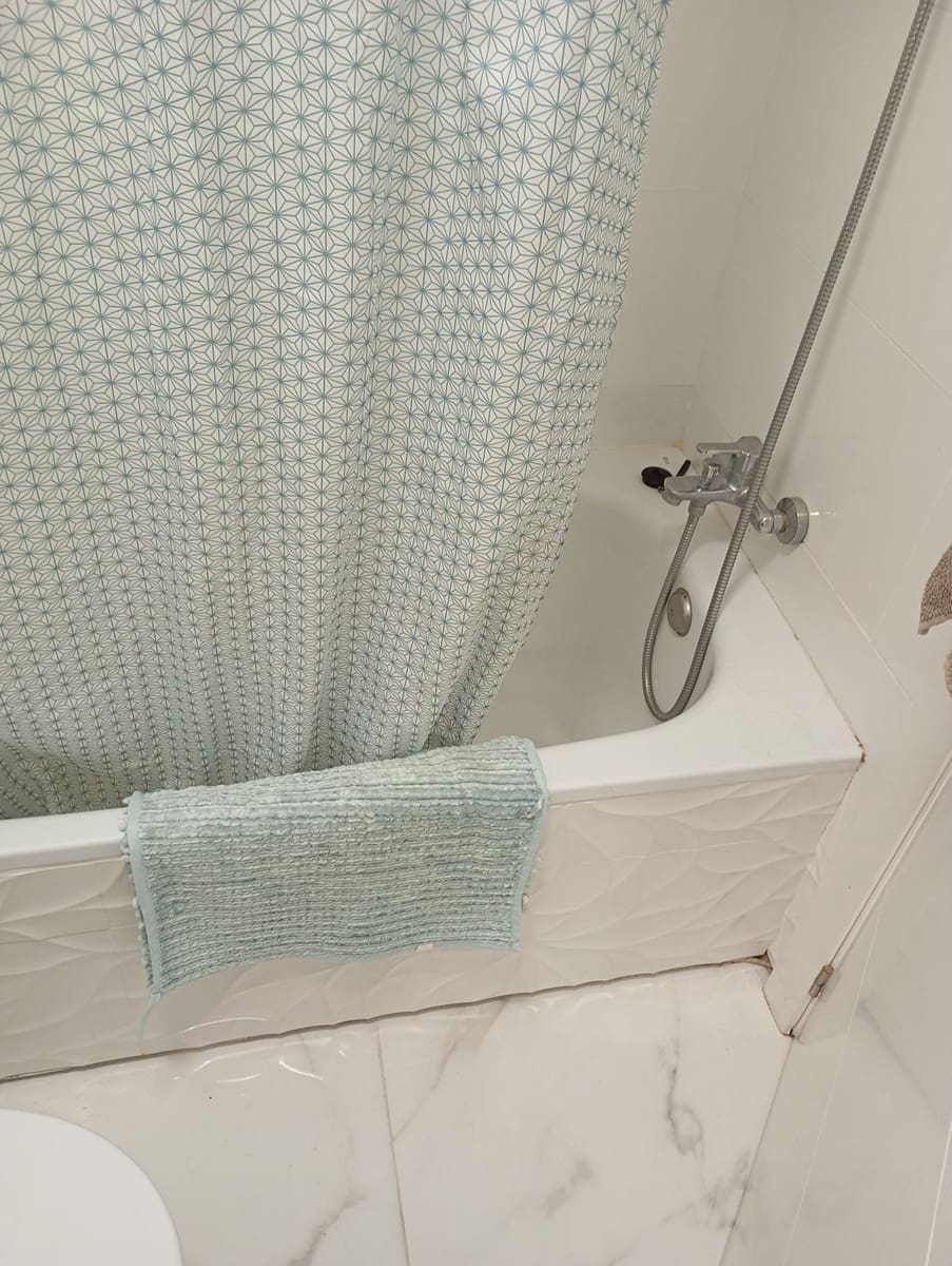 2 quarto Apartamento para venda em Torrevieja com piscina - 145 000 € (Ref: 9452864)