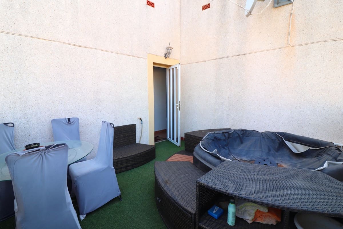 3 chambre Villa/Maison à vendre à Algorfa avec piscine - 150 000 € (Ref: 9452870)