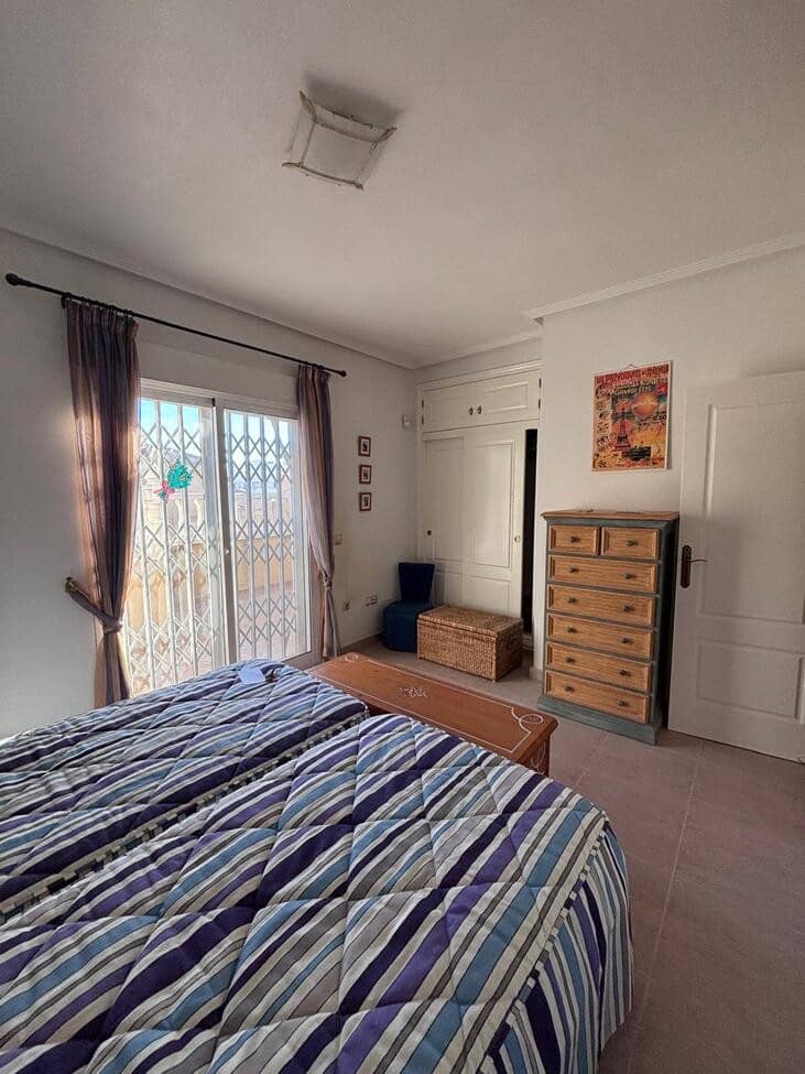 2 soverom Hus til salgs i Villamartin med svømmebasseng - € 164 950 (Ref: 9453029)