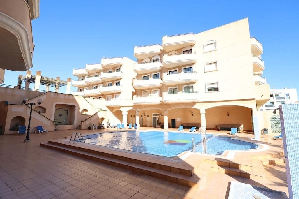 2 bedroom Apartment for sale in Cabo Roig with pool - € 160,000 (Ref: 9453031)