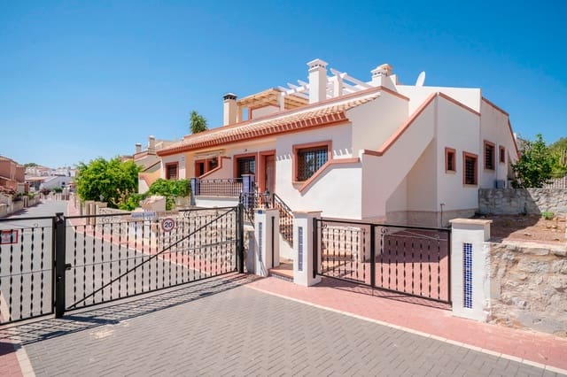 2 soverom Villa til salgs i San Miguel de Salinas med svømmebasseng - € 179 000 (Ref: 9453032)