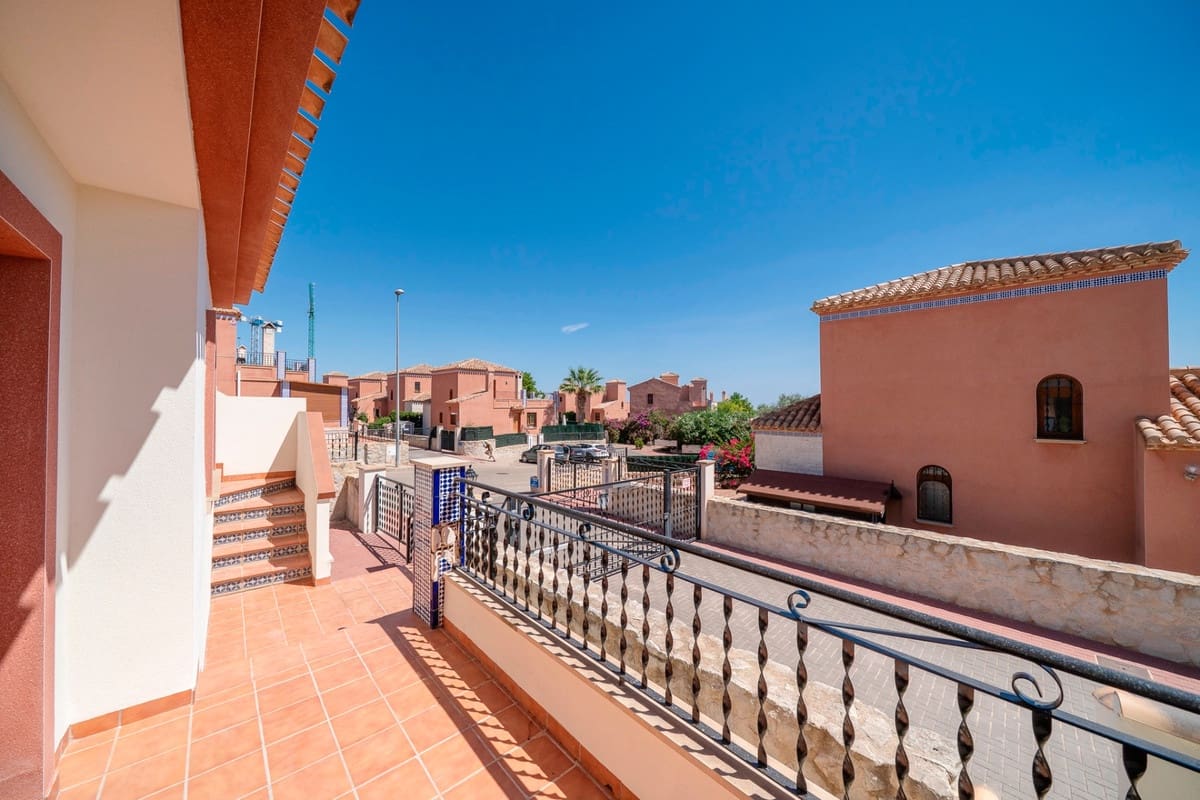 2 soverom Villa til salgs i San Miguel de Salinas med svømmebasseng - € 179 000 (Ref: 9453032)