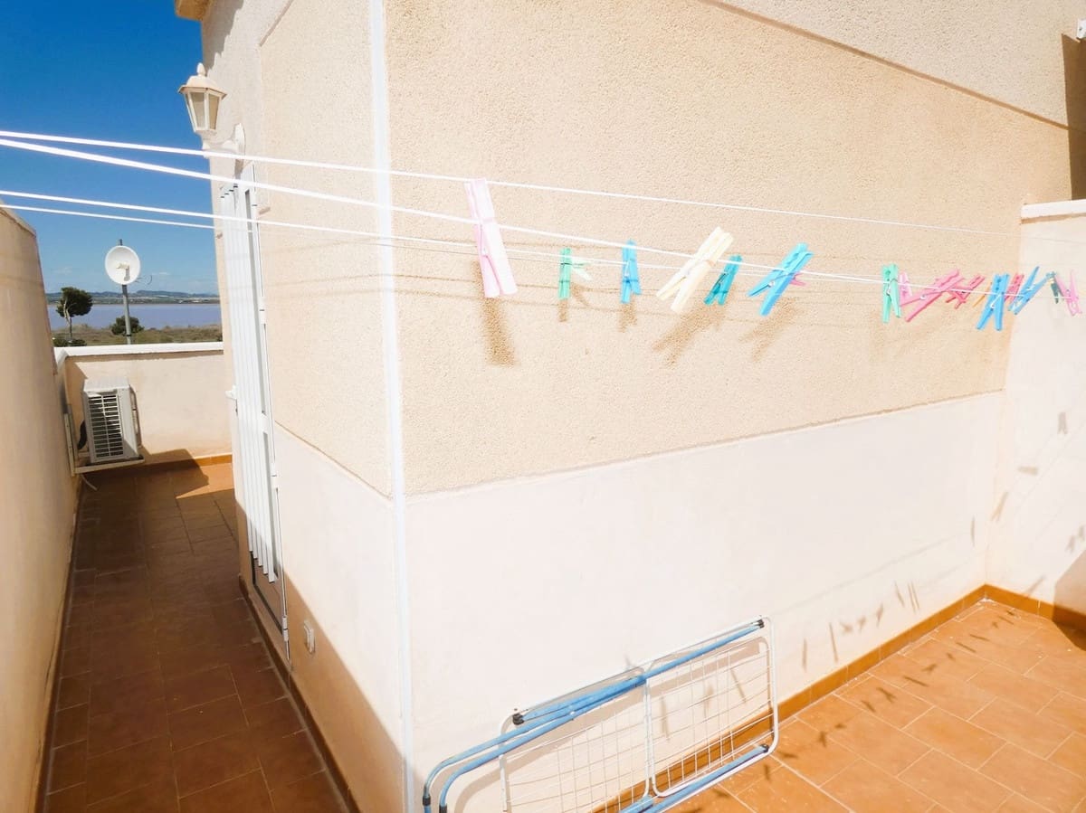 2 soverom Villa til salgs i Torrevieja med svømmebasseng - € 179 000 (Ref: 9453134)