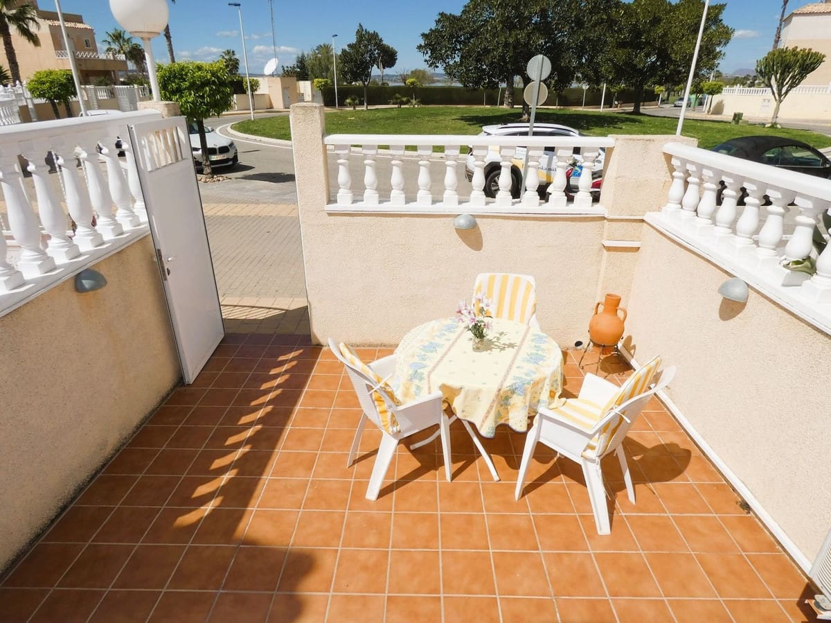 2 soverom Villa til salgs i Torrevieja med svømmebasseng - € 179 000 (Ref: 9453134)