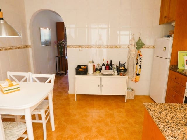 2 sypialnia Willa na sprzedaż w El Chaparral, Torrevieja z basenem - 179 000 € (Ref: 9453134)