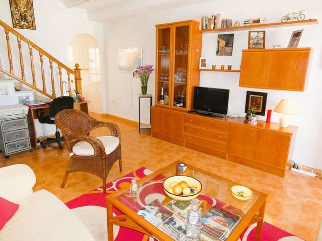 2 sypialnia Willa na sprzedaż w Puerto Deportivo, Torrevieja - 179 000 € (Ref: 9453134)