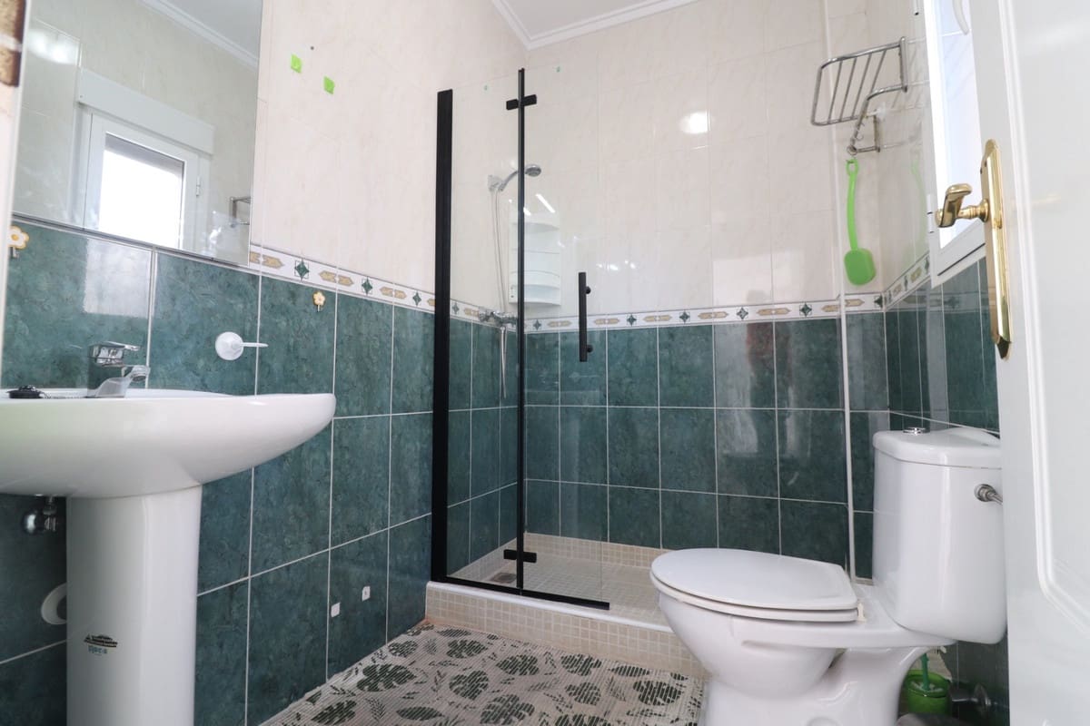 3 makuuhuone Huvila myytävänä paikassa Ciudad Quesada mukana uima-altaan - 179 950 € (Ref: 9453135)