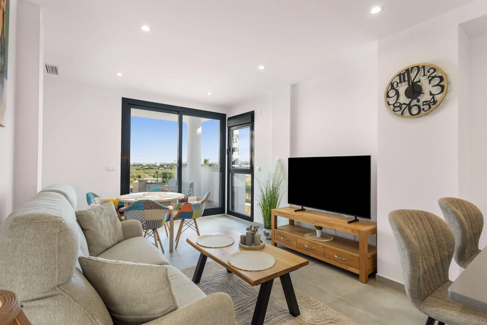 Apartamento de 2 habitaciones en Dolores De Pacheco en venta con piscina garaje - 296.000 € (Ref: 9466134)