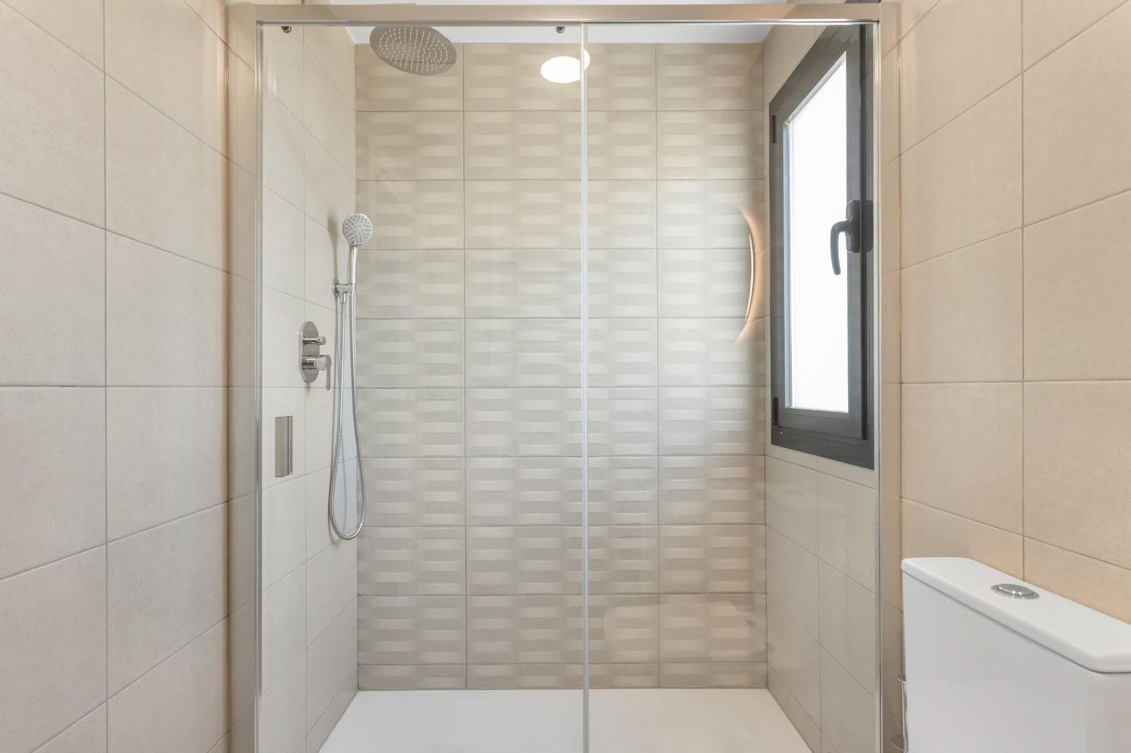 Apartamento de 2 habitaciones en Dolores De Pacheco en venta con piscina garaje - 296.000 € (Ref: 9466134)