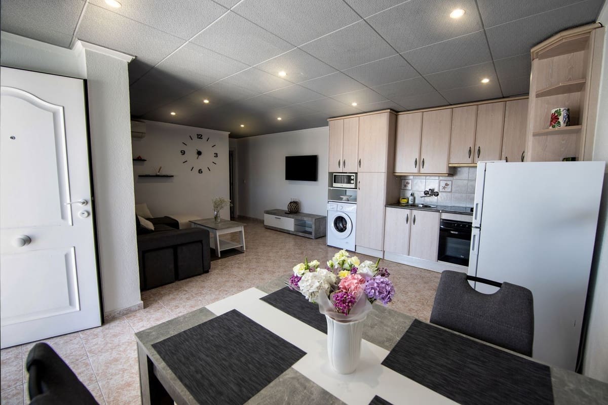 1 camera da letto Appartamento in vendita in Torrevieja con piscina - 129.000 € (Rif: 9476273)