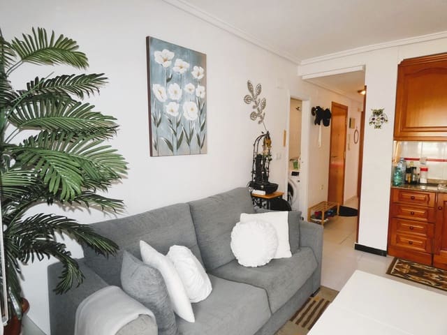 2 chambre Penthouse à vendre à Avenida Habaneras - Curva de Palangre, Torrevieja - 110 000 € (Ref: 9476275)