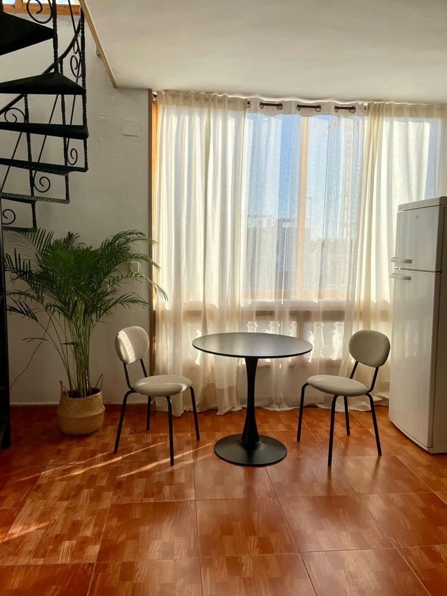 Apartamento de 2 habitaciones en Punta Prima en venta con piscina - 132.000 € (Ref: 9476276)