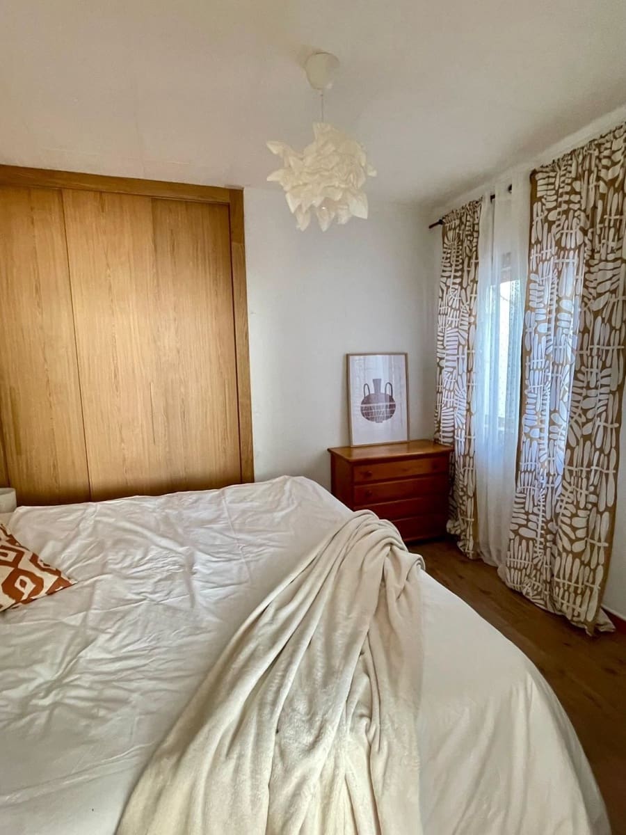 Apartamento de 2 habitaciones en Punta Prima en venta con piscina - 132.000 € (Ref: 9476276)