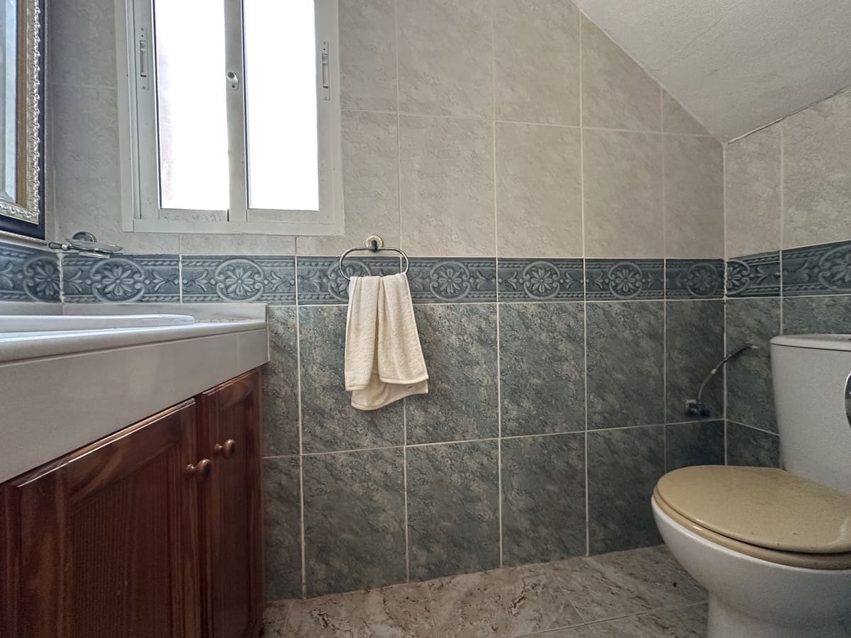 2 quarto Casa em Banda para venda em Cabo Roig com piscina - 160 000 € (Ref: 9476282)