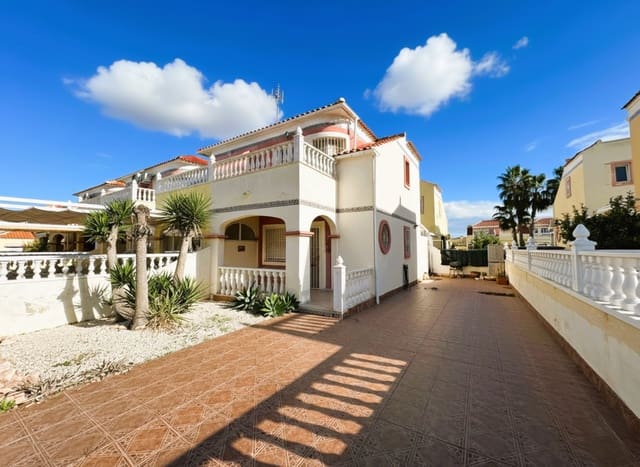 2 quarto Casa em Banda para venda em Cabo Roig, Orihuela com piscina - 160 000 € (Ref: 9476282)