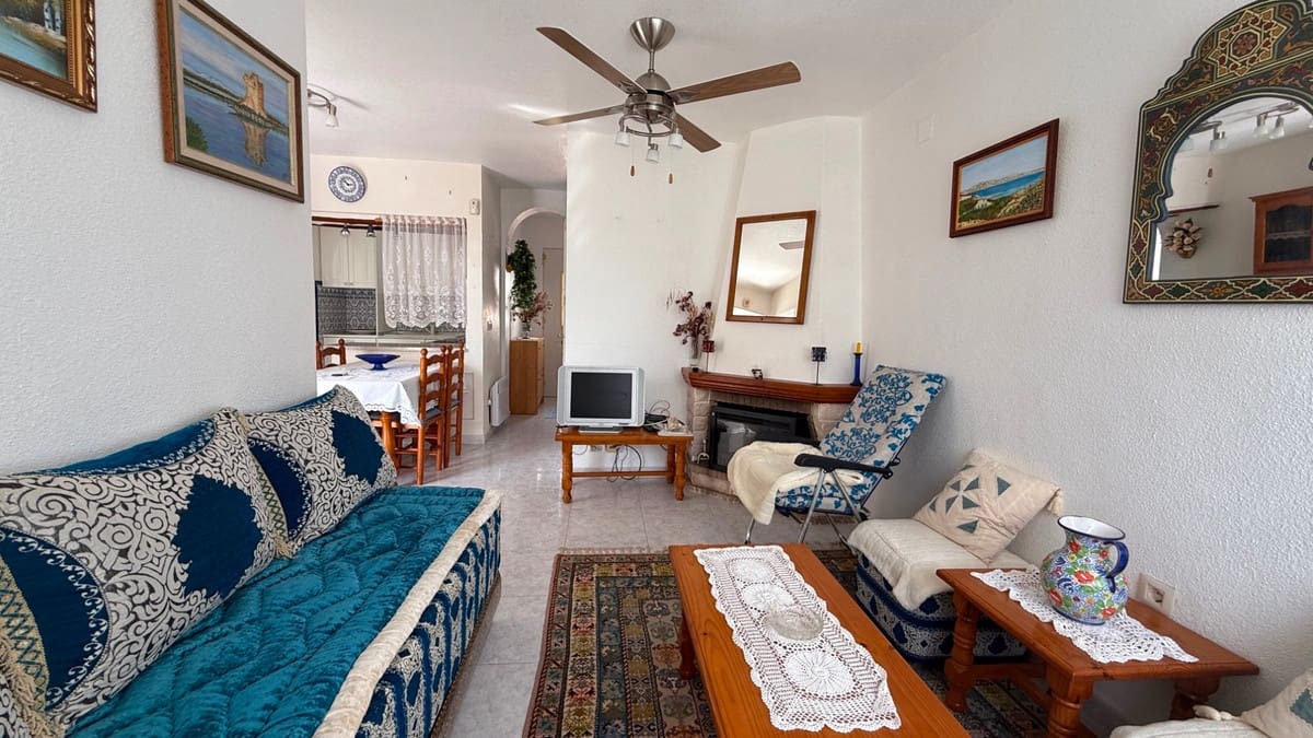 2 makuuhuone Huoneisto myytävänä paikassa San Miguel de Salinas mukana uima-altaan - 199 900 € (Ref: 9501792)