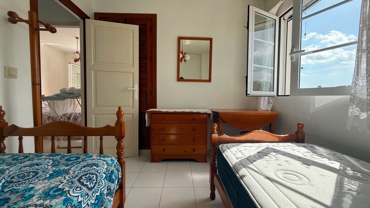 2 makuuhuone Huoneisto myytävänä paikassa San Miguel de Salinas mukana uima-altaan - 199 900 € (Ref: 9501792)