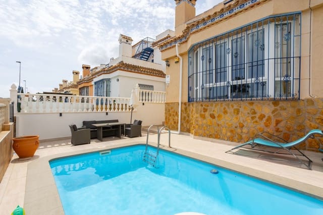3 quarto Casa em Banda para venda em Villamartin, Orihuela com piscina - 249 000 € (Ref: 9501793)