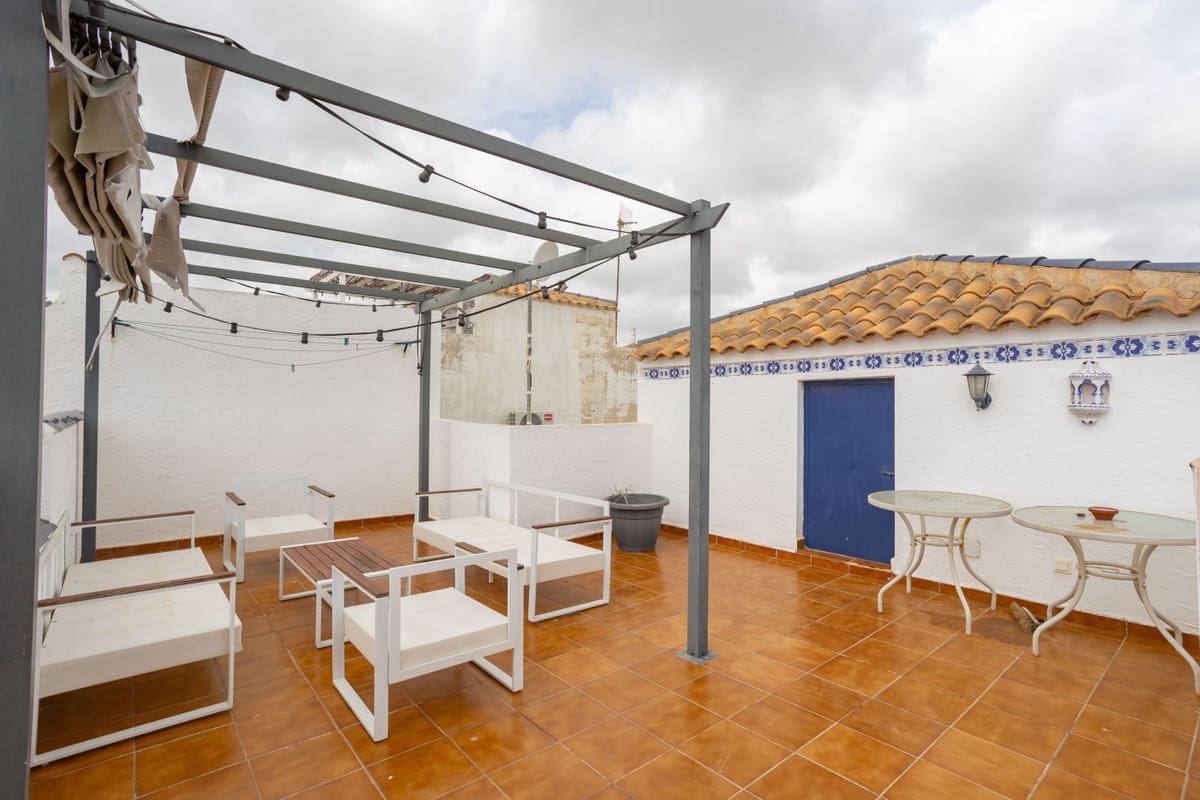 3 quarto Casa em Banda para venda em Villamartin com piscina - 249 000 € (Ref: 9501793)