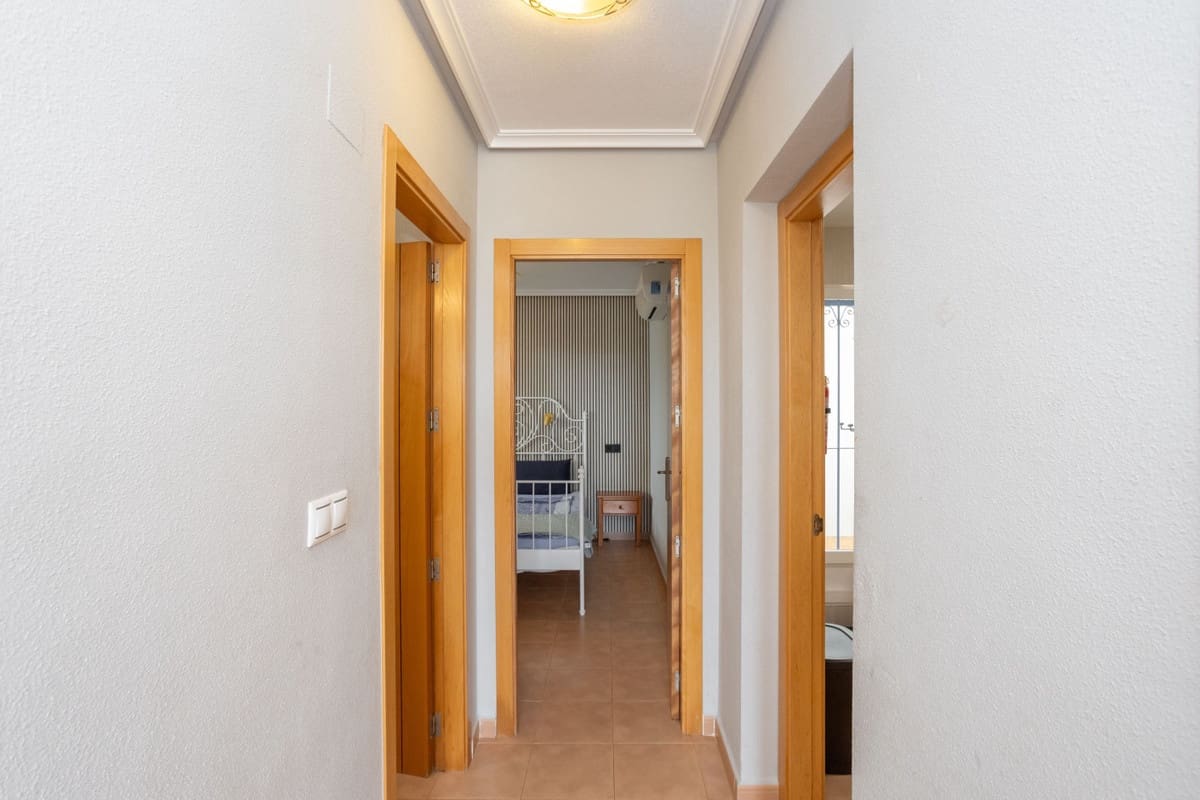 3 camera da letto Casa in vendita in Villamartin con piscina - 249.000 € (Rif: 9501793)