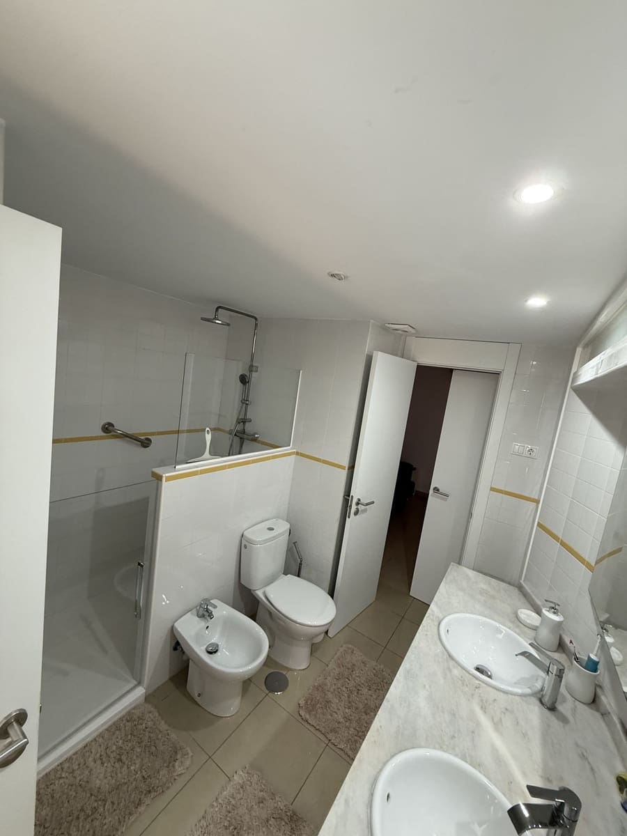 2 bedroom Apartment for sale in Playa Flamenca with pool garage - € 174,900 (Ref: 9501797)