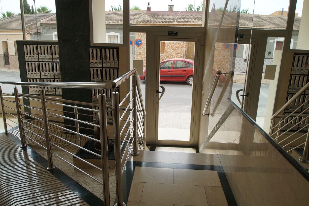 2 soverom Leilighet til salgs i Formentera del Segura med svømmebasseng - € 100 000 (Ref: 9501798)