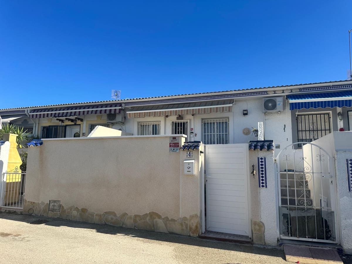 2 soverom Hus til salgs i Ciudad Quesada - € 149 500 (Ref: 9501801)