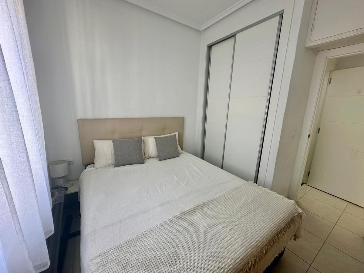 2 soverom Hus til salgs i Ciudad Quesada - € 149 500 (Ref: 9501801)