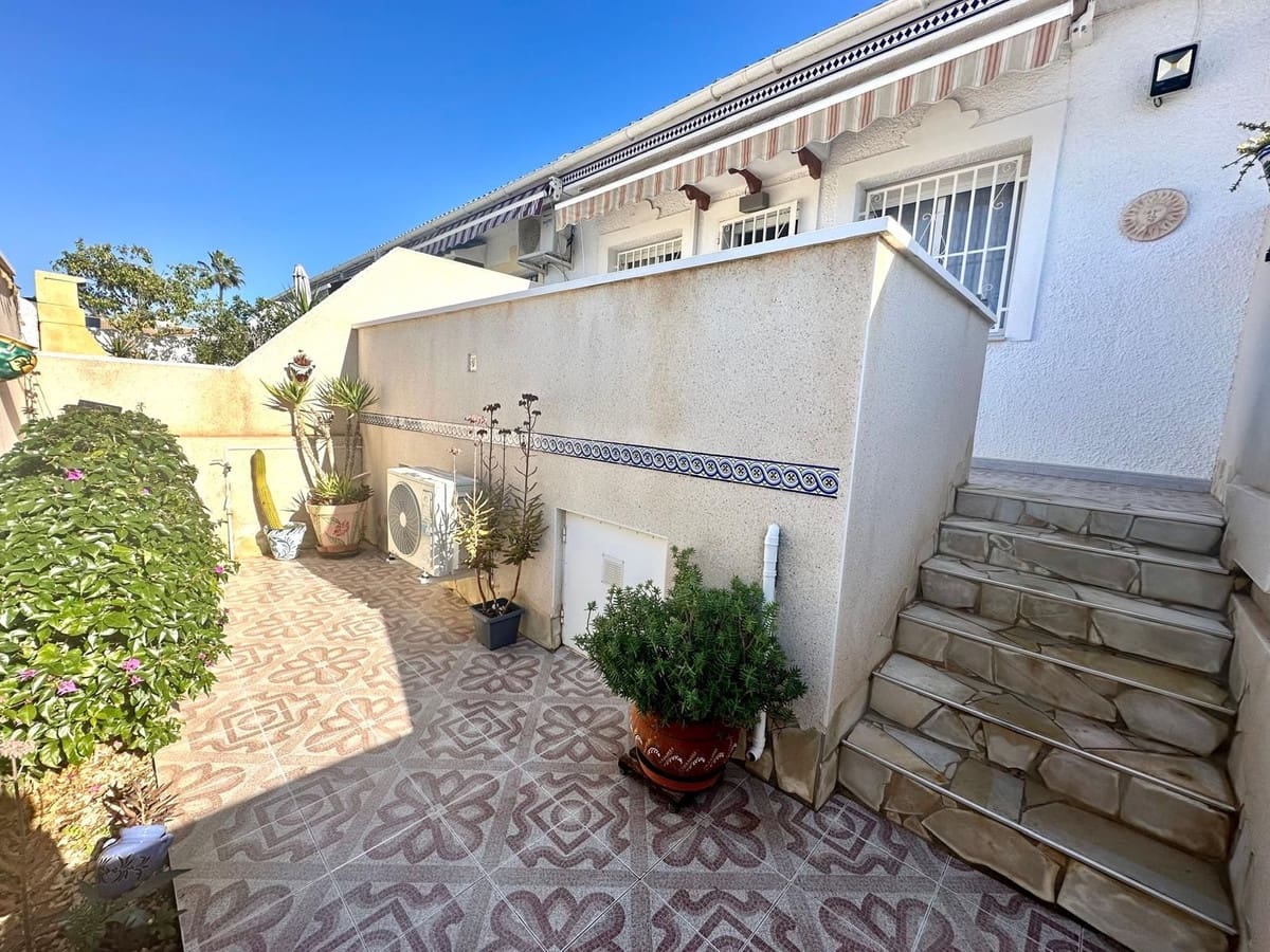 2 soverom Hus til salgs i Ciudad Quesada - € 149 500 (Ref: 9501801)