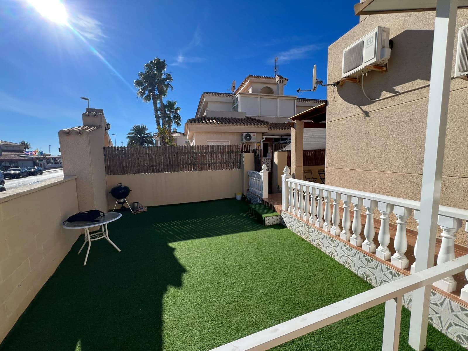 3 quarto Casa em Banda para venda em Playa Flamenca com piscina - 239 000 € (Ref: 9503623)