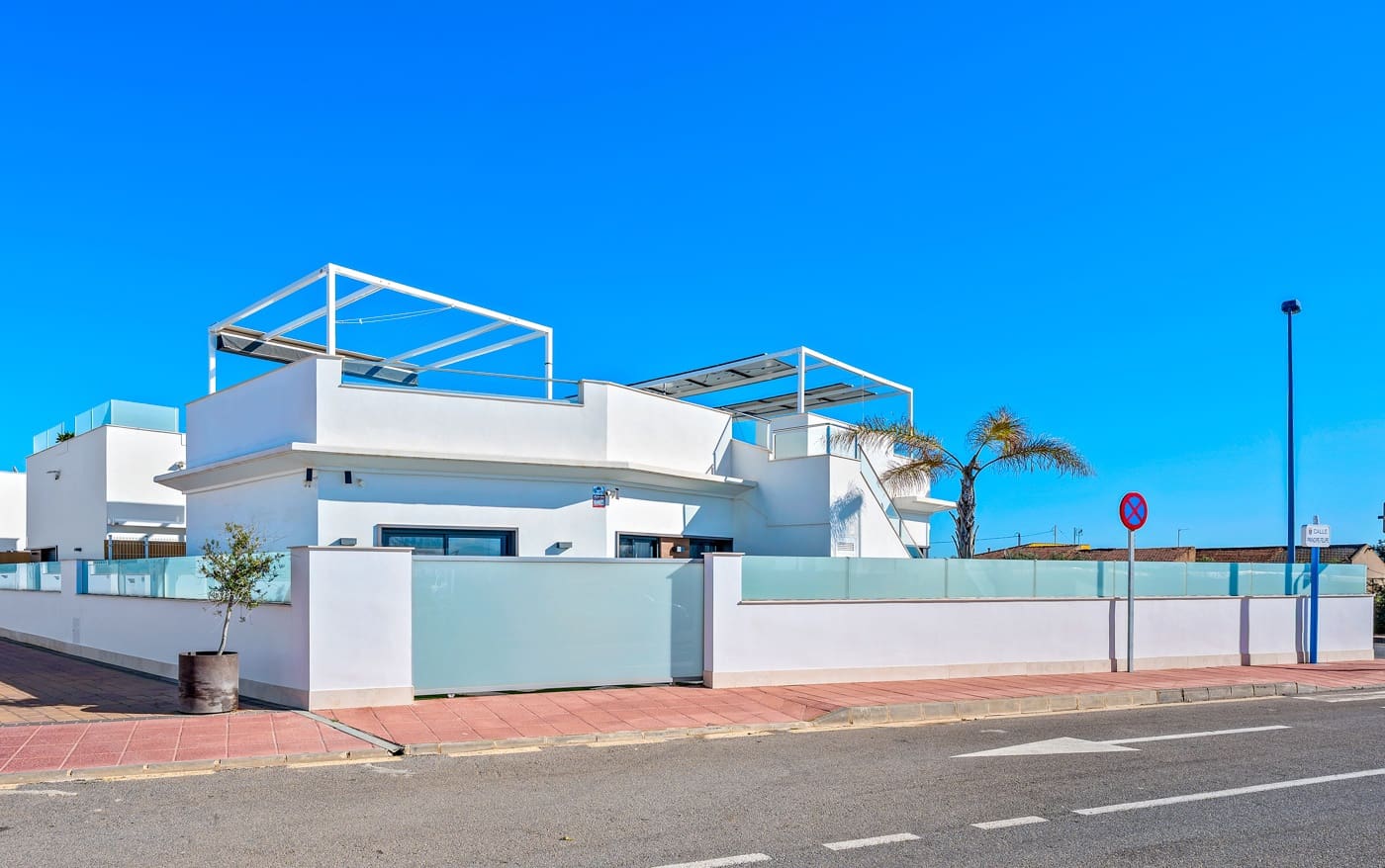 3 bedroom Villa for sale in Los Alcazares with pool garage - € 349,900 (Ref: 9503626)