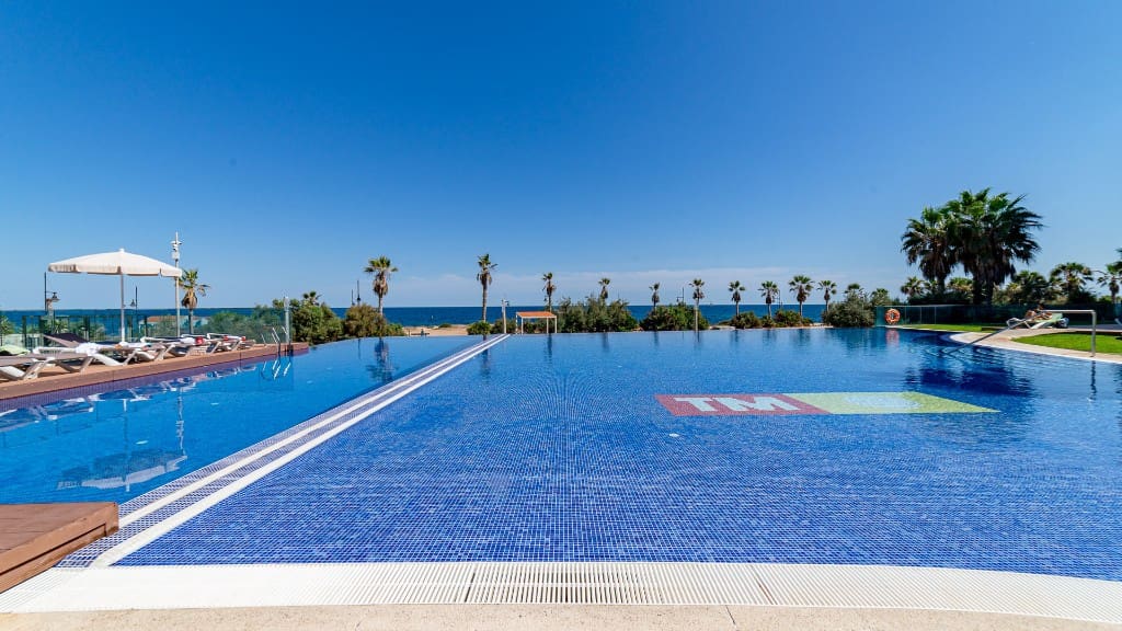 2 quarto Apartamento para venda em Orihuela Costa com piscina - 399 000 € (Ref: 9508217)